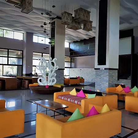 โรงแรม เรสซิเดนซ์ ชั้นที่ 21 พัทยา 4*