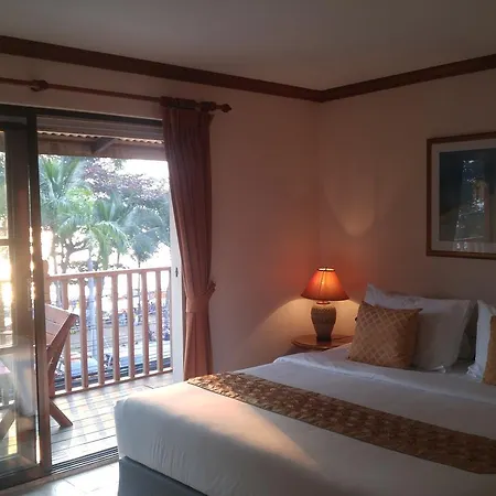 Hotel Jomtien Boathouse