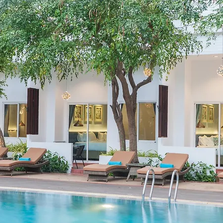 โรงแรม Hill Fresco Pattaya