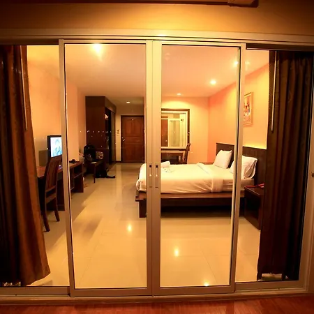 Siam Platinum