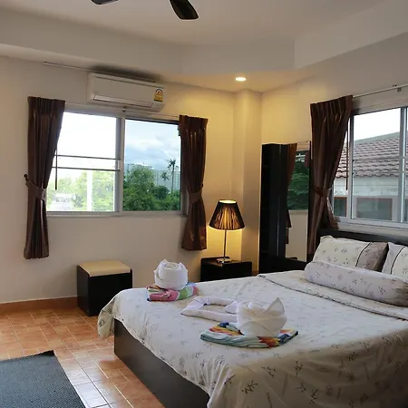โรงแรม Victoria's Place And Restaurant Pattaya