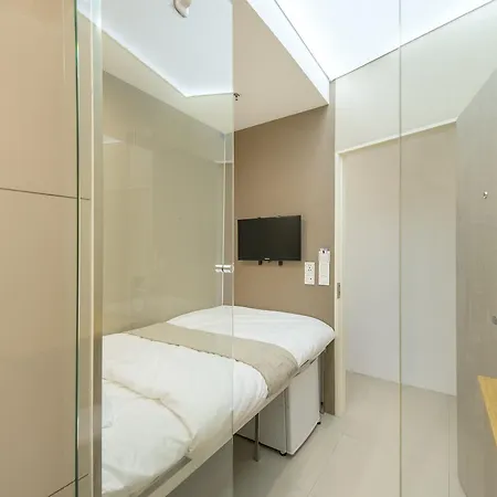 Hi Capsule (adults Only) Hostel *