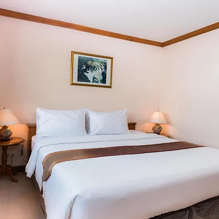 Jomtien Boathouse 3*
