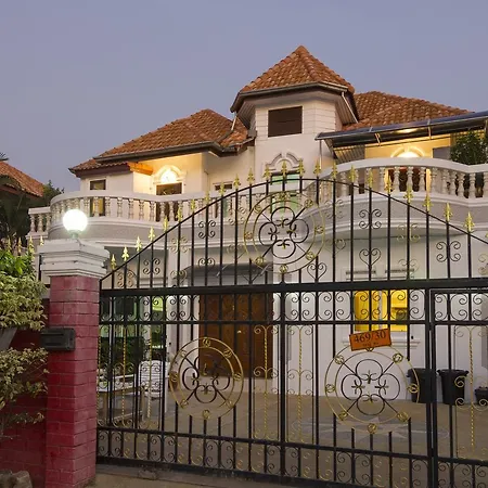 Ratana - House Walking Street 7 Bedrooms Pattaya