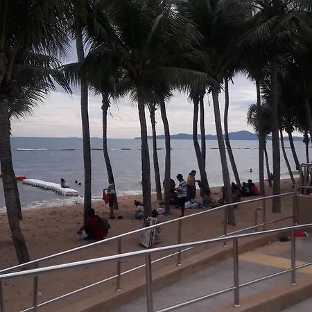 Apartment View Talay By Maithai Pattaya