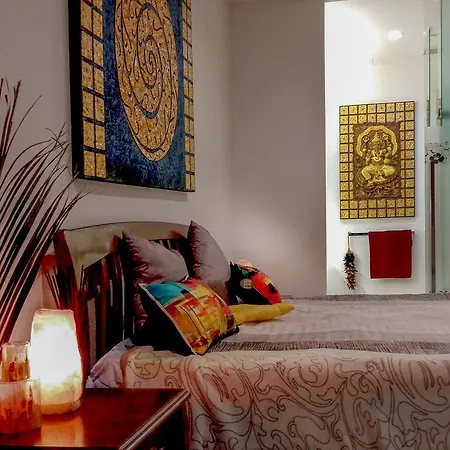 Northpoint Apartment *