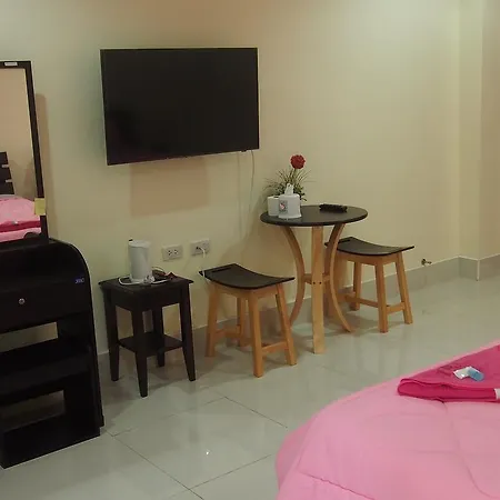 Hotel Penhouse 2*