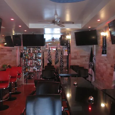 Borussia Park & Restaurant * Pattaya