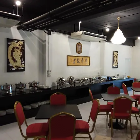 โรงแรม 中国城财神大酒店