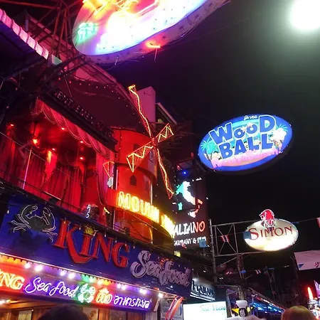 中国城财神大酒店 * Pattaya