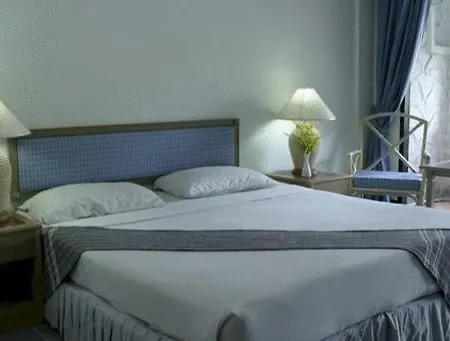 White House Hotel