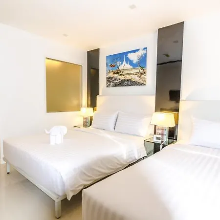 Ccr Managed By Aha Smartstay Aparthotel 4*