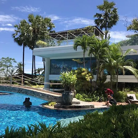 The Palm Front อพาร์ทเม้น