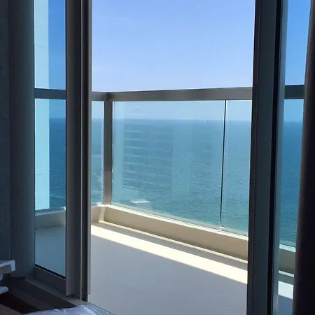 The Palm Front อพาร์ทเม้น Pattaya