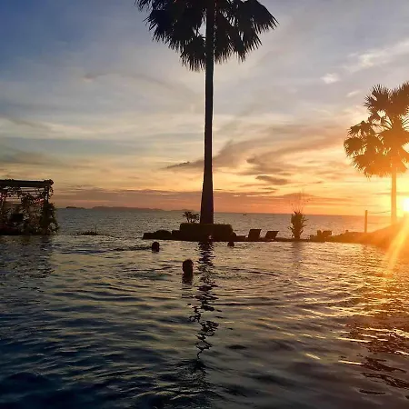 The Palm Front Pattaya