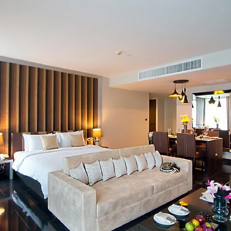 Way Hotel 5*