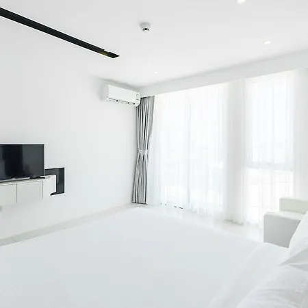 Aparthotel Ccr Managed By Aha Smartstay Pattaya