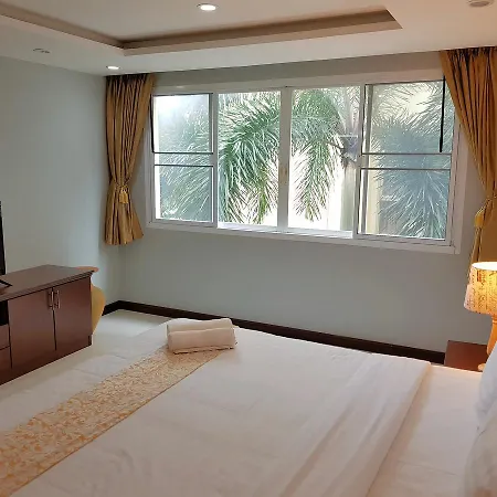 Apartment Nova Atrium By Holiday
