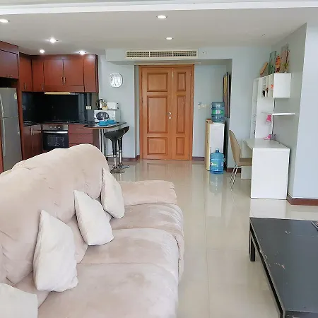 Nova Atrium By Holiday Apartment Pattaya