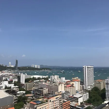 อพาร์ทเม้น Sea View Rooftop Pool