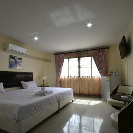 Royal Q & D 3* Pattaya
