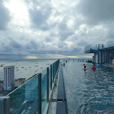 The Base 芭提雅基地公寓 Pattaya