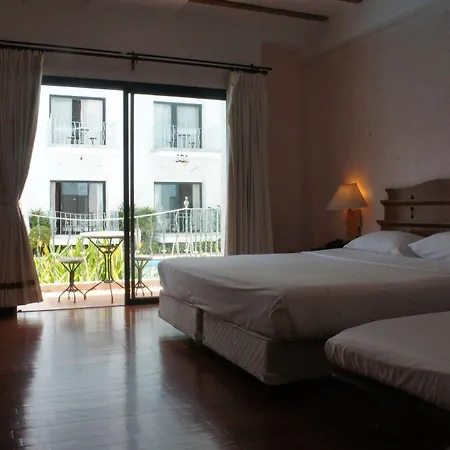 Naklua Resort