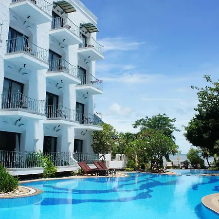 Resort Naklua