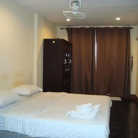 Pandia House บ้านพัก *