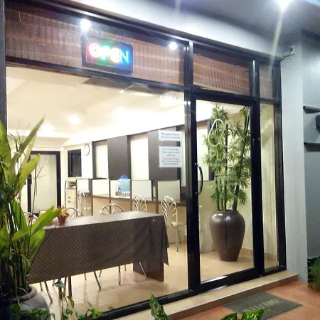 Hotel M Place