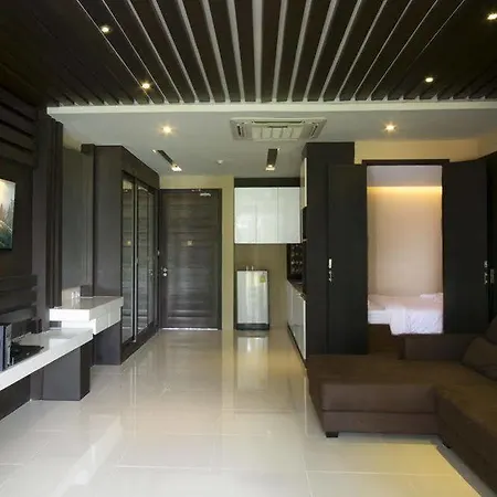 โรงแรม ฮามิลตัน แกรนด์ เรสซิเดนซ์ *