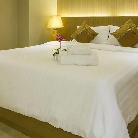 ฮามิลตัน แกรนด์ เรสซิเดนซ์ Pattaya