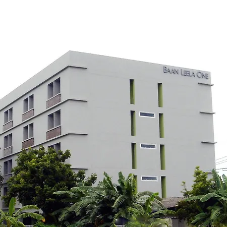Leela One โรงแรม 2*