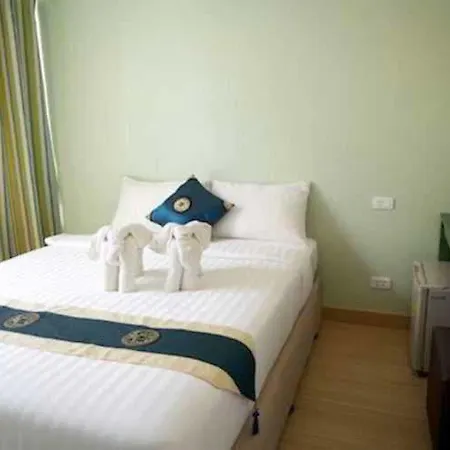 Nantra Cozy โรงแรม Pattaya