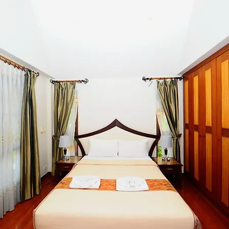Napalai Pool Pattaya
