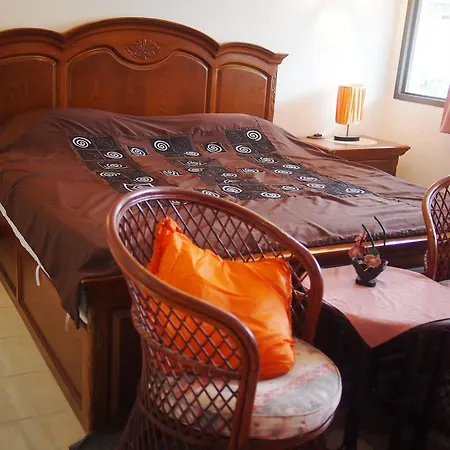 Wong Amat House Hotel 2*