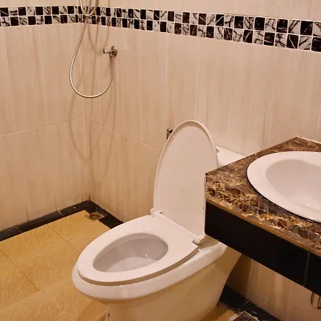โรงแรม Taj Place Residency