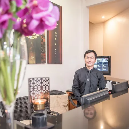 โรงแรม Poseidon Boutique 3*