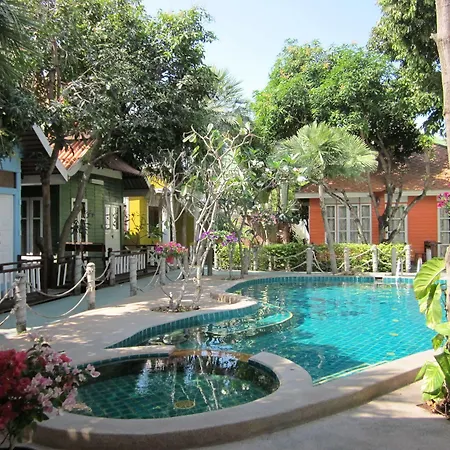 โรงแรม Deeden Pattaya