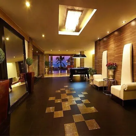 Golden Cliff House Resort Pattaya