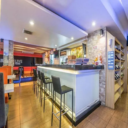 Hotel Arya Pattaya