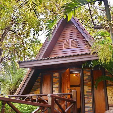 โรงแรม Khunsri Art Boutique
