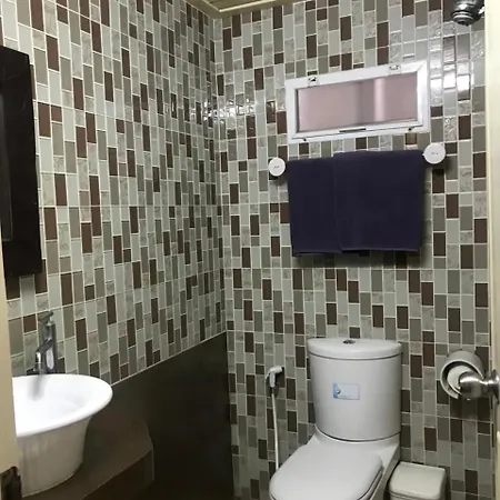Wandee House โรงแรม Pattaya