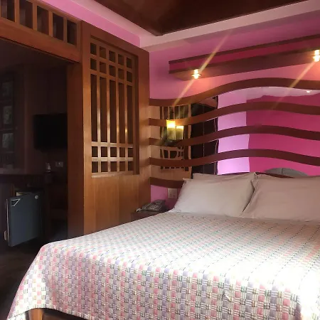 Wandee House