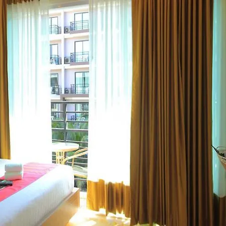 Oyo 146 Rivana Boutique By Sandara โรงแรม 3*