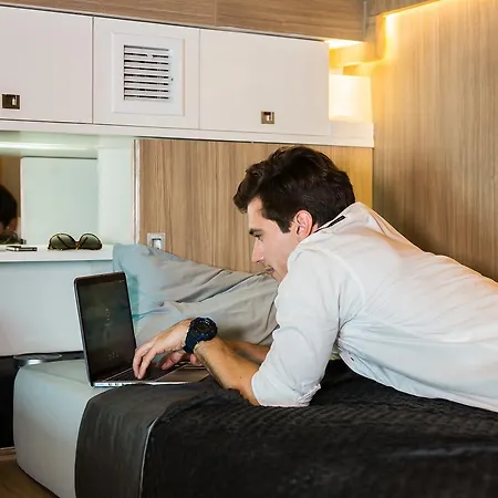 Nonze Capsule hotel Pattaya