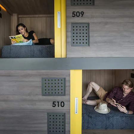 Capsule hotel Nonze