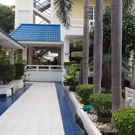 North Place *