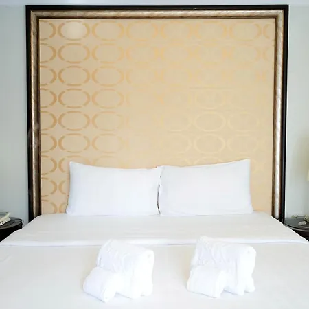 Lk Metropole โรงแรม 3*