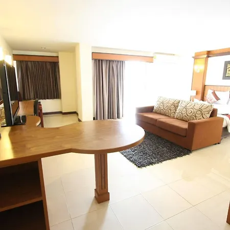 Siam View And Hotel Pattaya